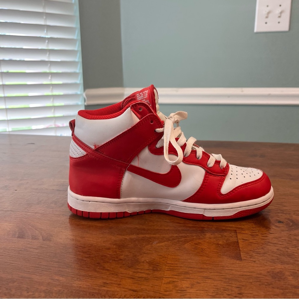 Kids Nike Dunk High Championship red white size 5.5 kids or 7 women’s - Picture 2 of 10